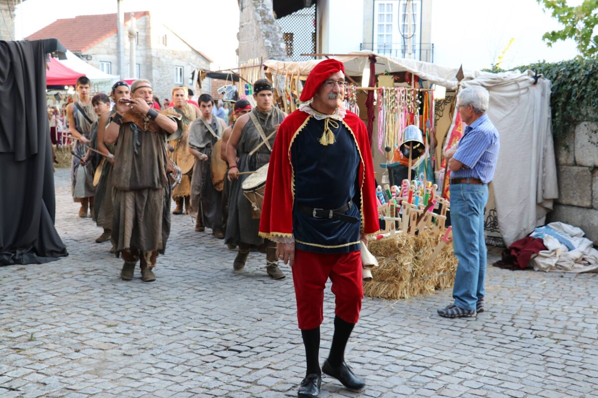 Feira Medieval Canas de Senhorim