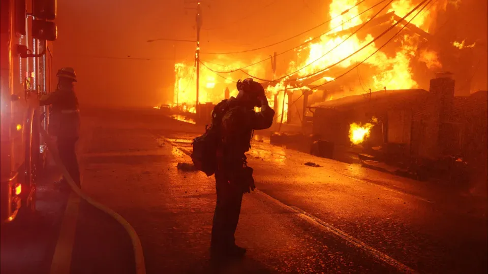 Incêndios Florestais Na Califórnia