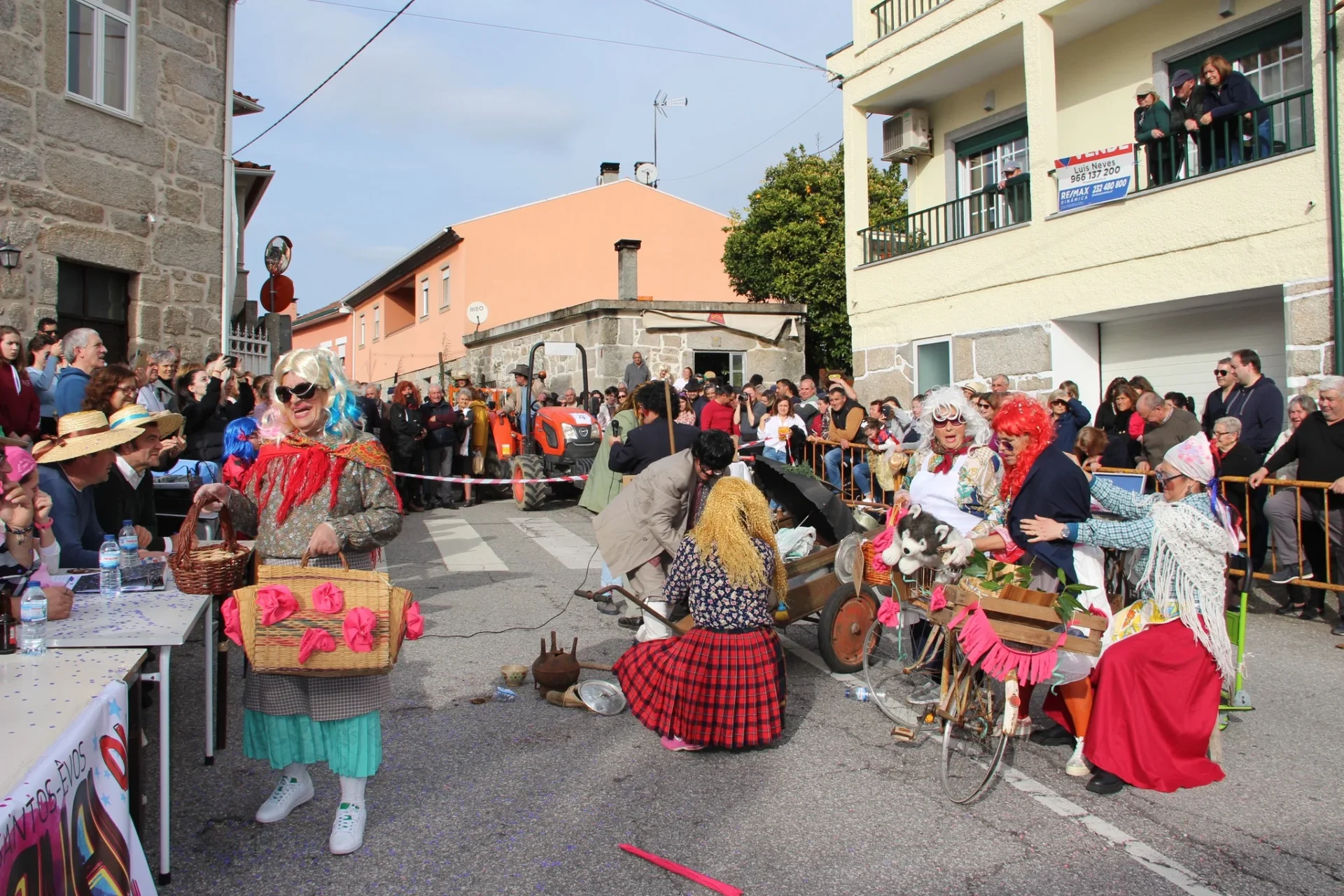 Carnaval Santos Evos1