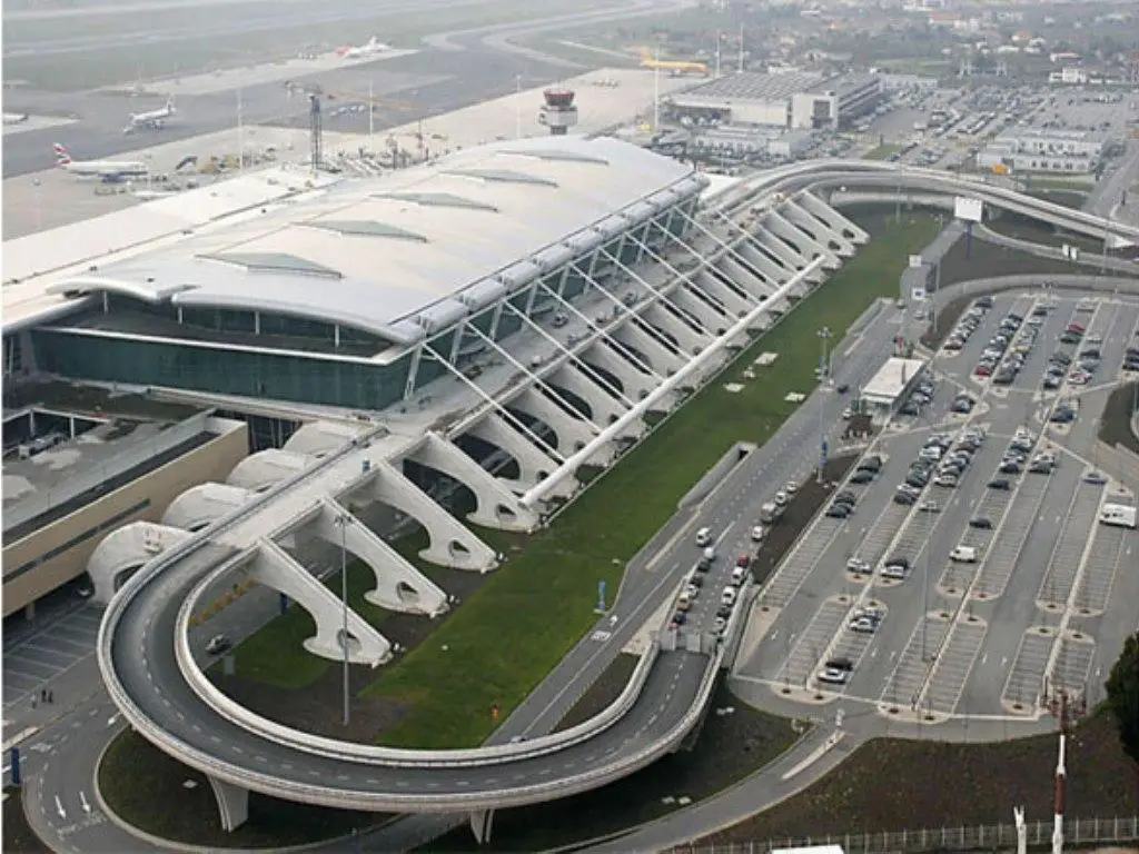 Aeroporto Porto 2